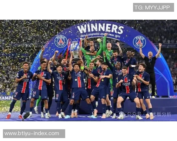 巴黎圣日耳曼友谊赛大胜马竞全场沸腾瞬间回顾与分析