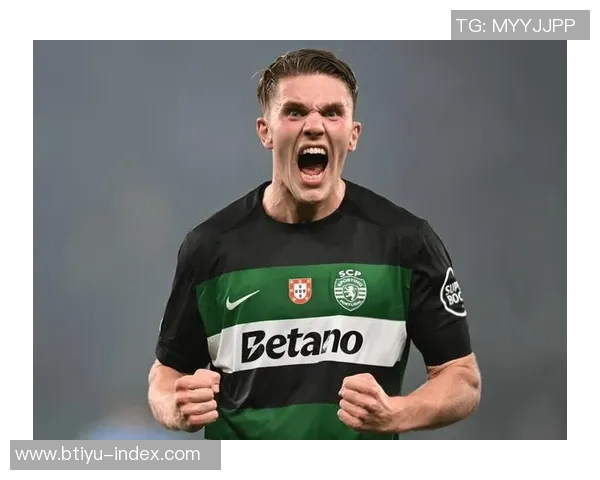 意甲激战波尔图4-0曼联帽子戏法引爆全场战术分析与精彩瞬间回顾