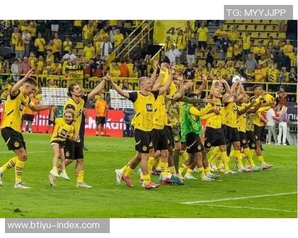 德甲激战多特蒙德与本菲卡战平点球大战引发全场狂欢